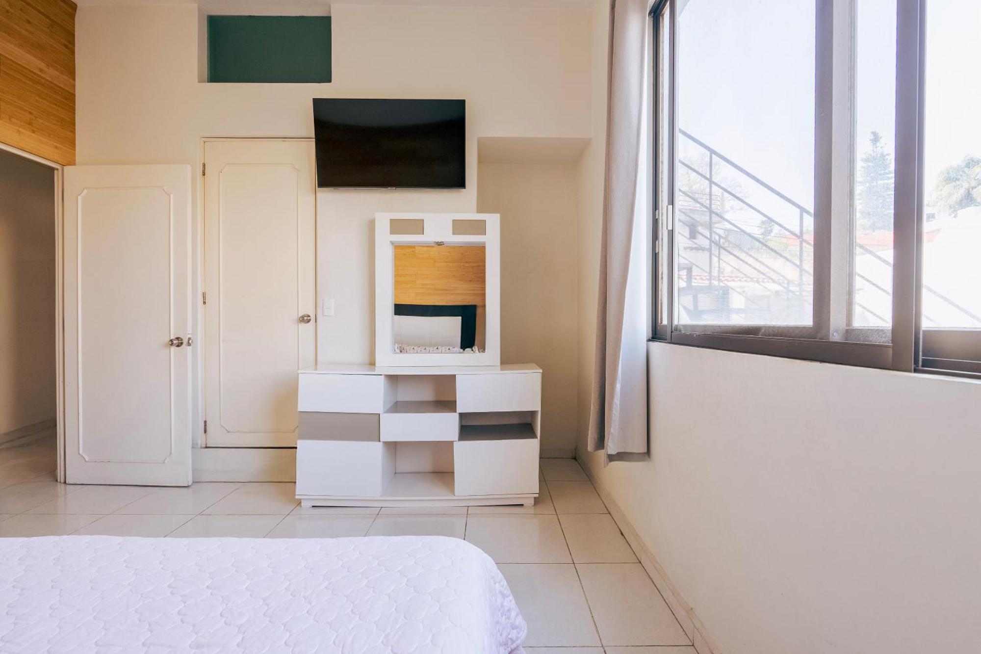 Loft Arte Y Diseno Alberca Climatizada, Amenidades Y Lujo, Terraza Privada Con Asador De Carbon, Cuernavaca Somos Los Unicos Que Te Ofrecemos Para Tu Uso Personal Y Exclusivo 2 Jacuzzis Con Agua Caliente Y Sistema De Hidromasaje Tipo Spa Exterior foto